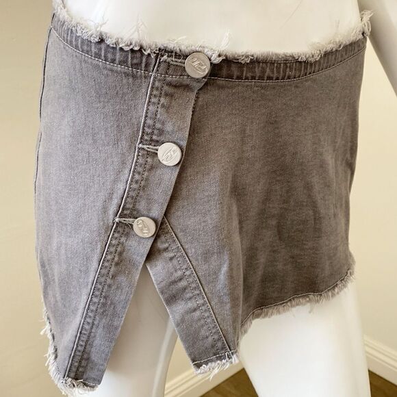 Dolls Kill Brand Poster Grl Gray Denim Mini Jean Skirt w Raw Hem & Waistband - Picture 2 of 5